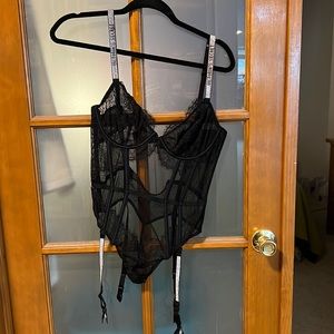 Victoria secret lingerie size large